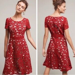MOULINETTE SOEURS (Anthropologie) red cut out short dress with nude lining
